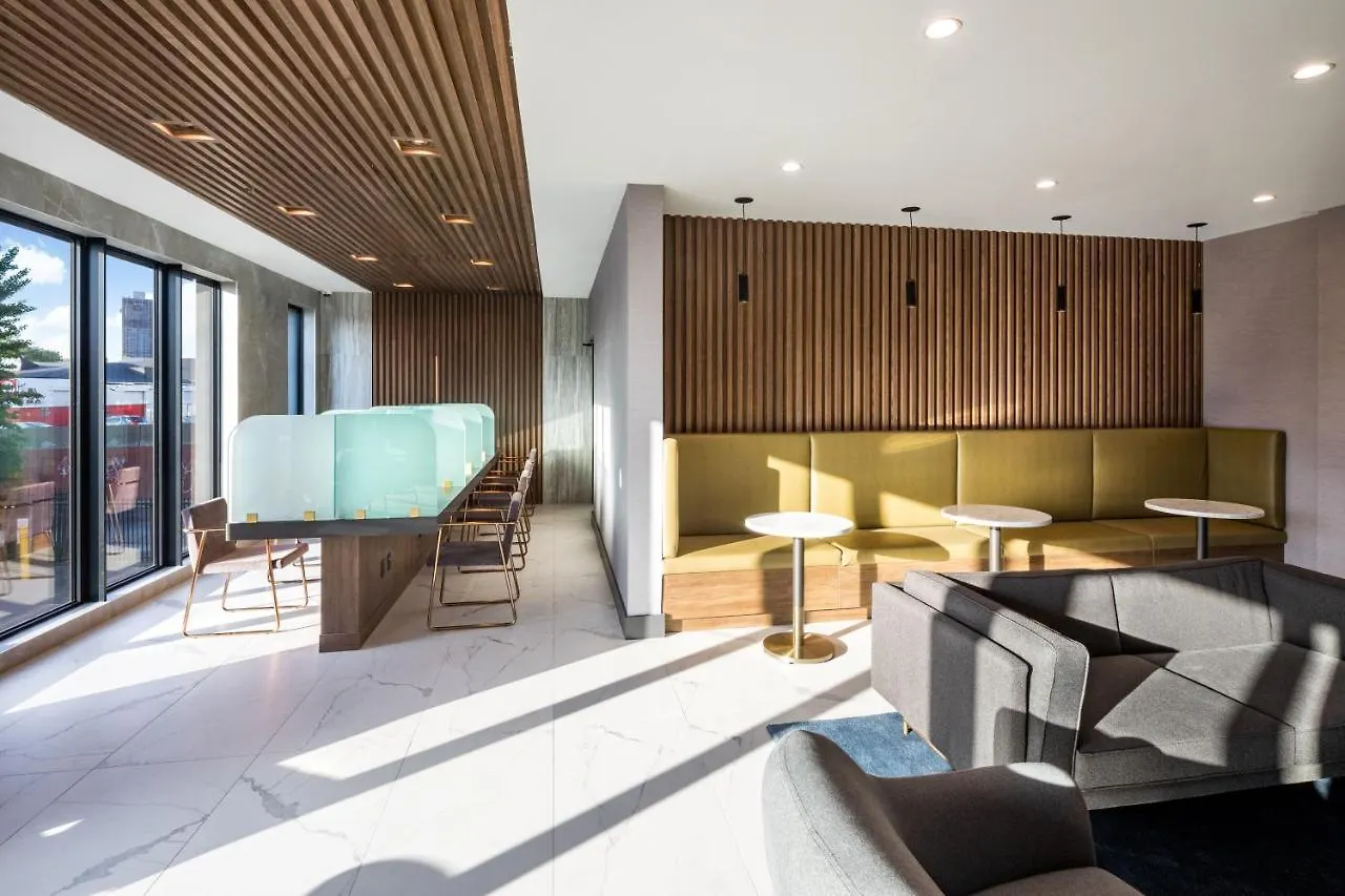 Global Luxury Suites At The Arches New York Hotel