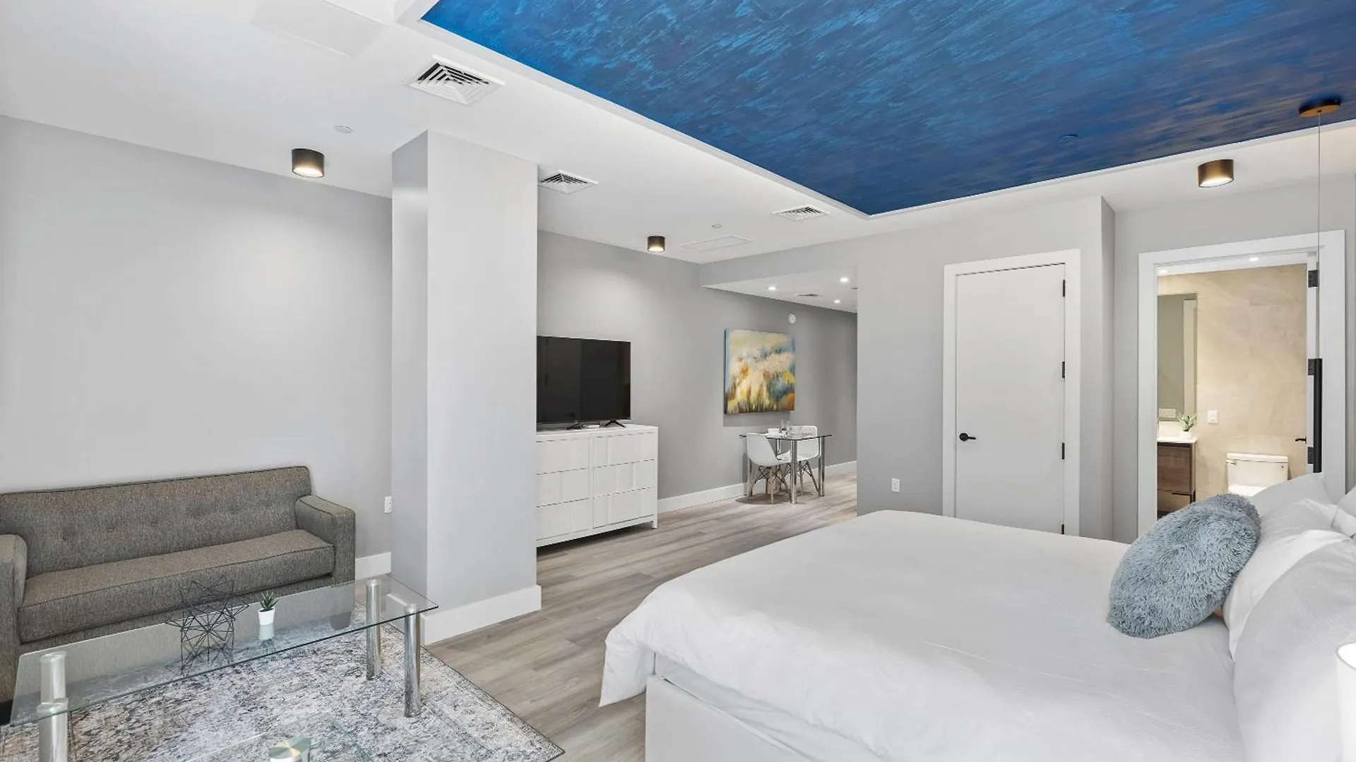 **** Hotel Global Luxury Suites At The Arches New York United States