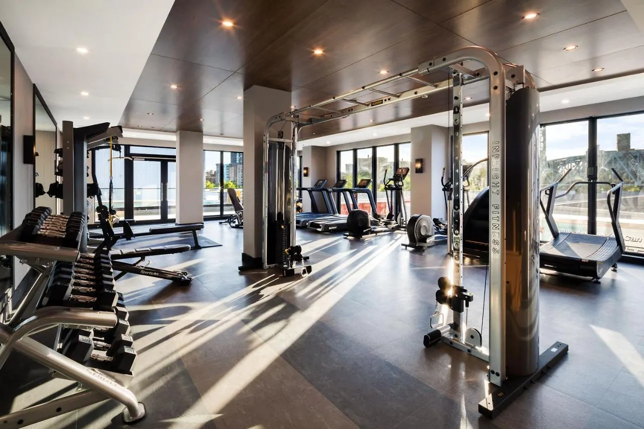 Global Luxury Suites At The Arches New York Hotel